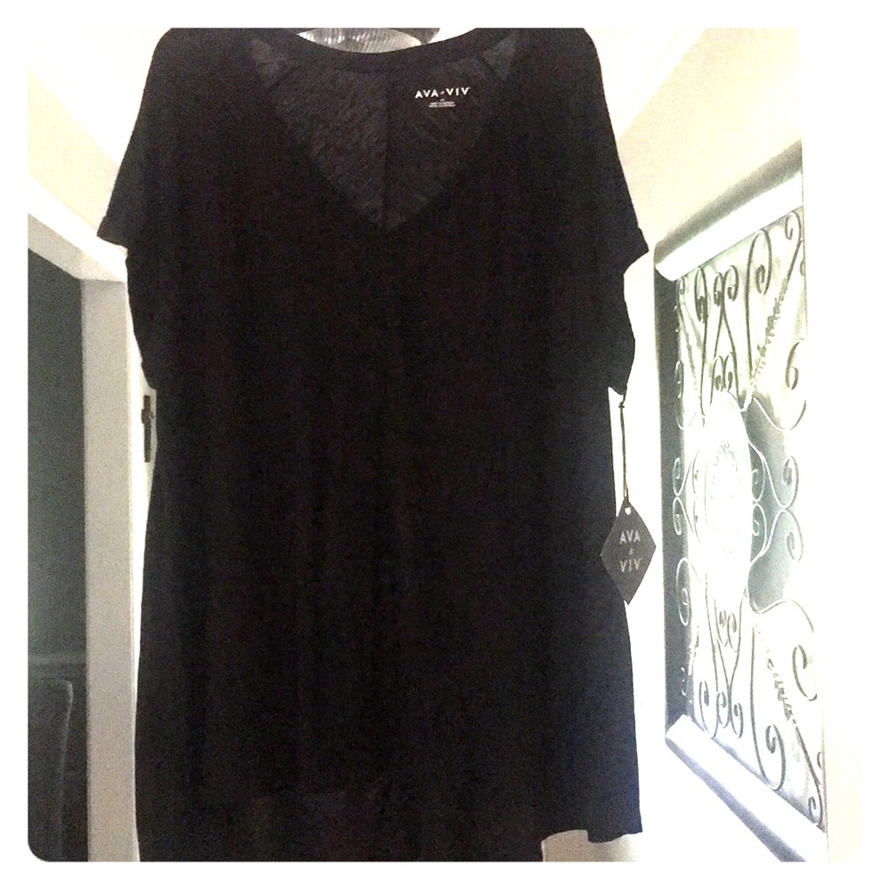 Ava & Viv Top NWT!